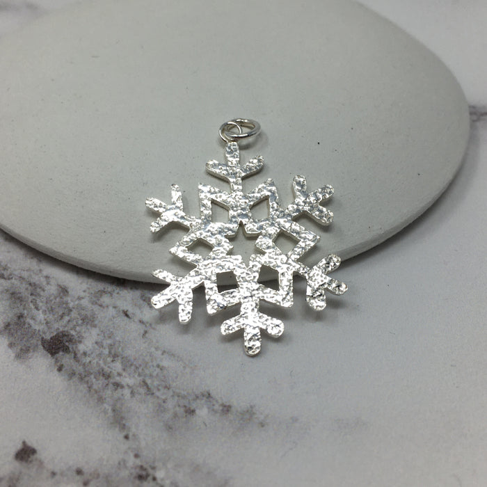 Sparkly snowflake necklace