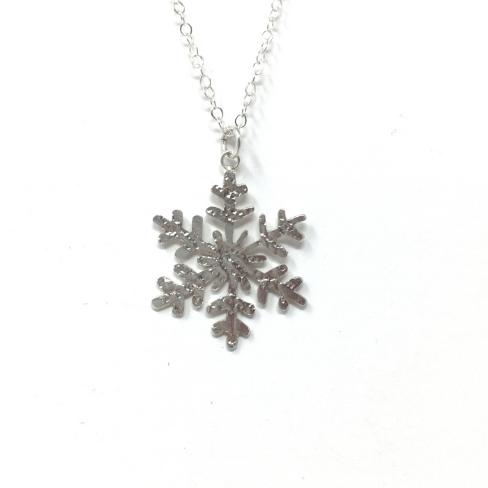 Icy snowflake necklace